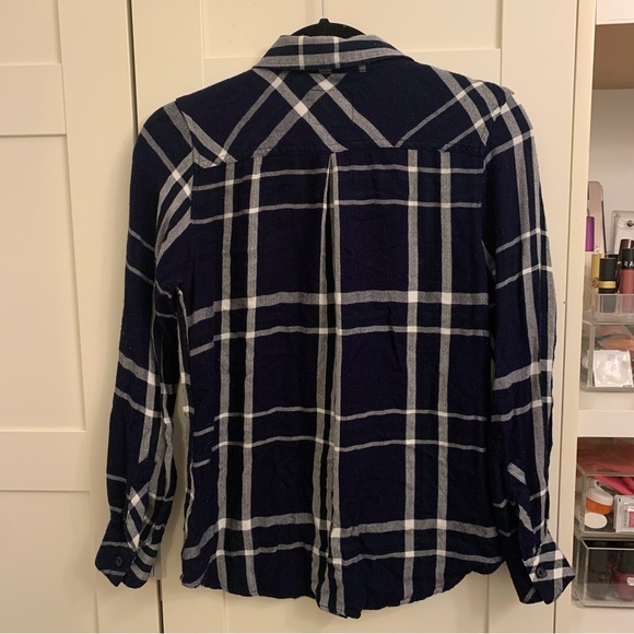 Rails Hunter Plaid Button Up Shirt - Picture 2 of 4